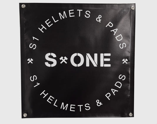 2x2' S-ONE Helmets and Pads Seal Banner